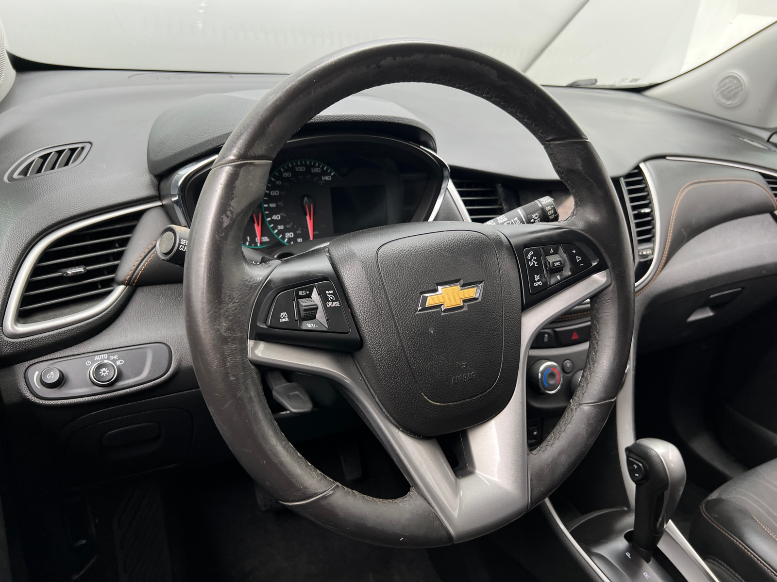 Thumbnail: 2019 Chevrolet Trax - 4