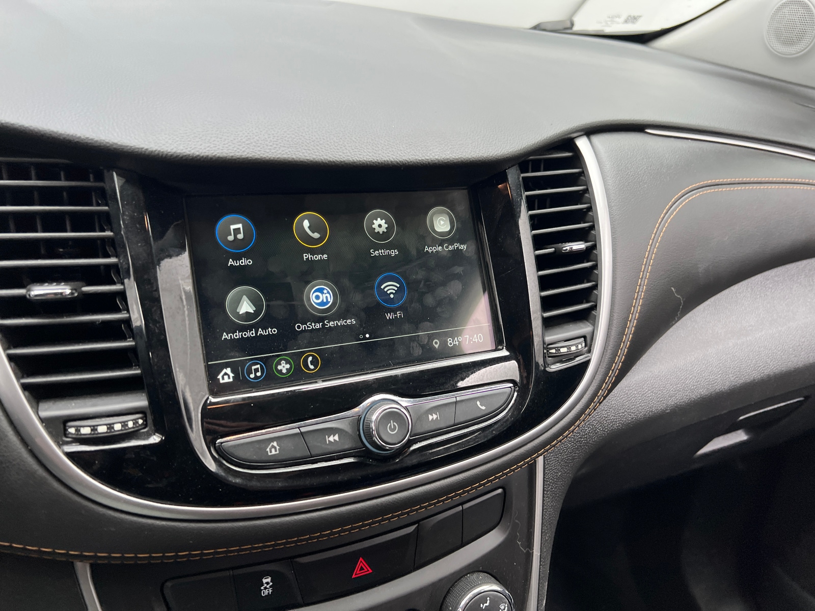 Thumbnail: 2019 Chevrolet Trax - 3