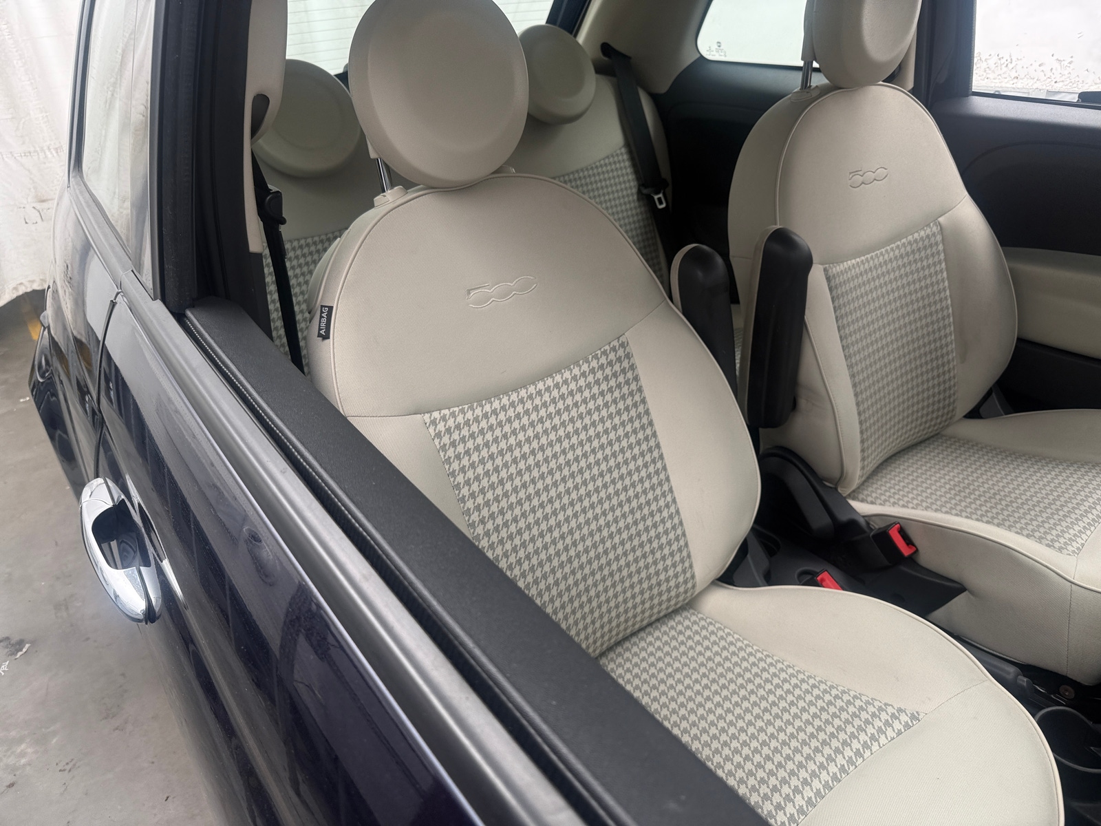 Thumbnail: 2019 Fiat 500 - 2