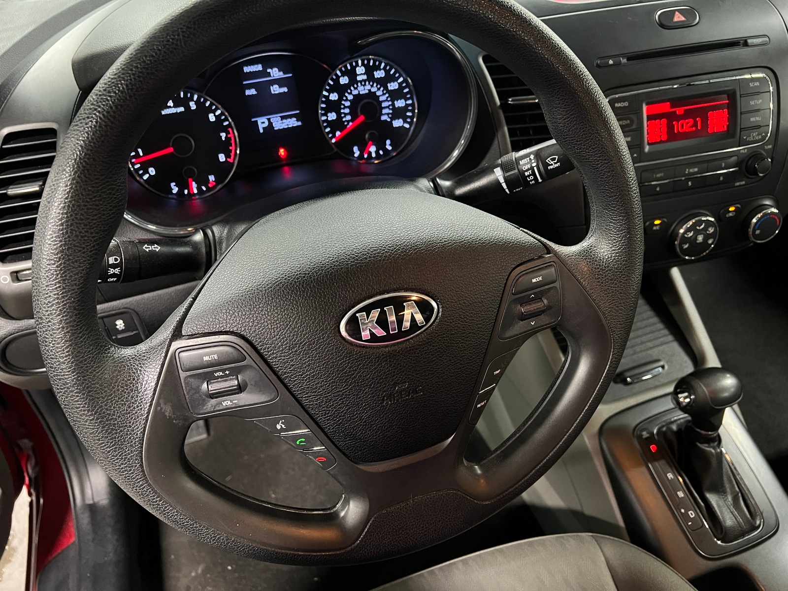 Thumbnail: 2016 Kia Forte - 5