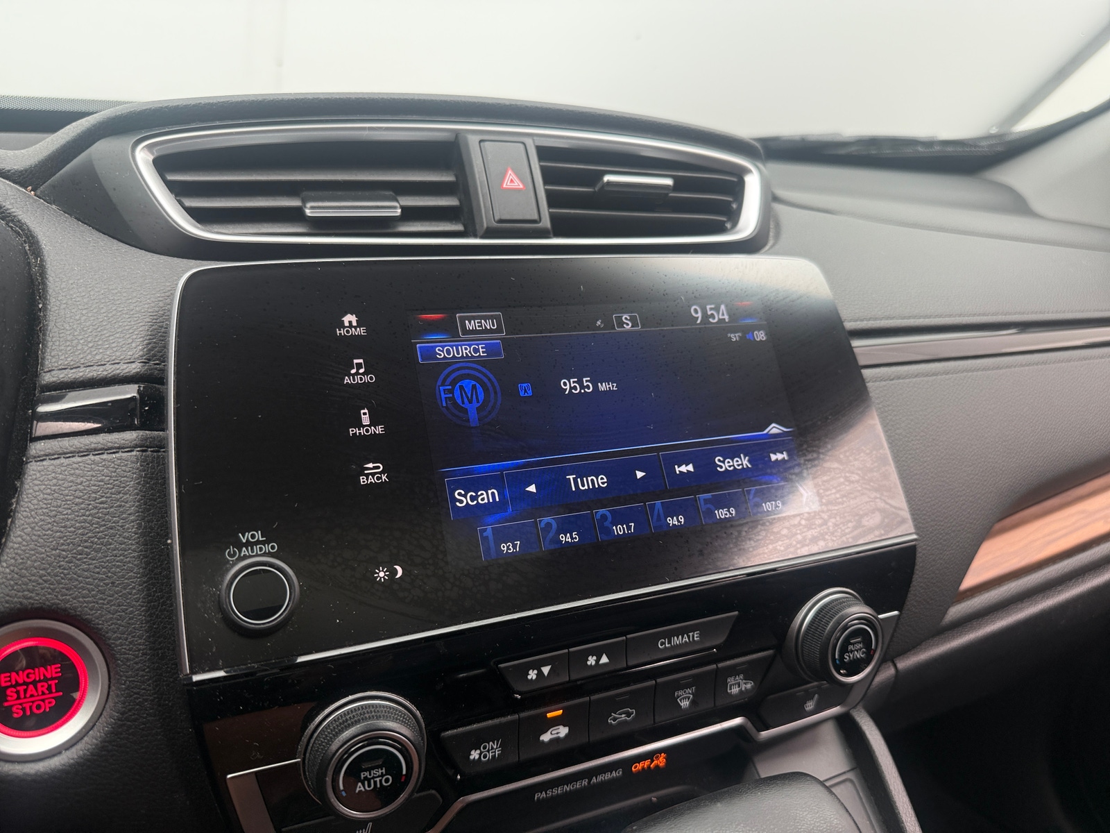 Thumbnail: 2018 Honda CR-V - 3