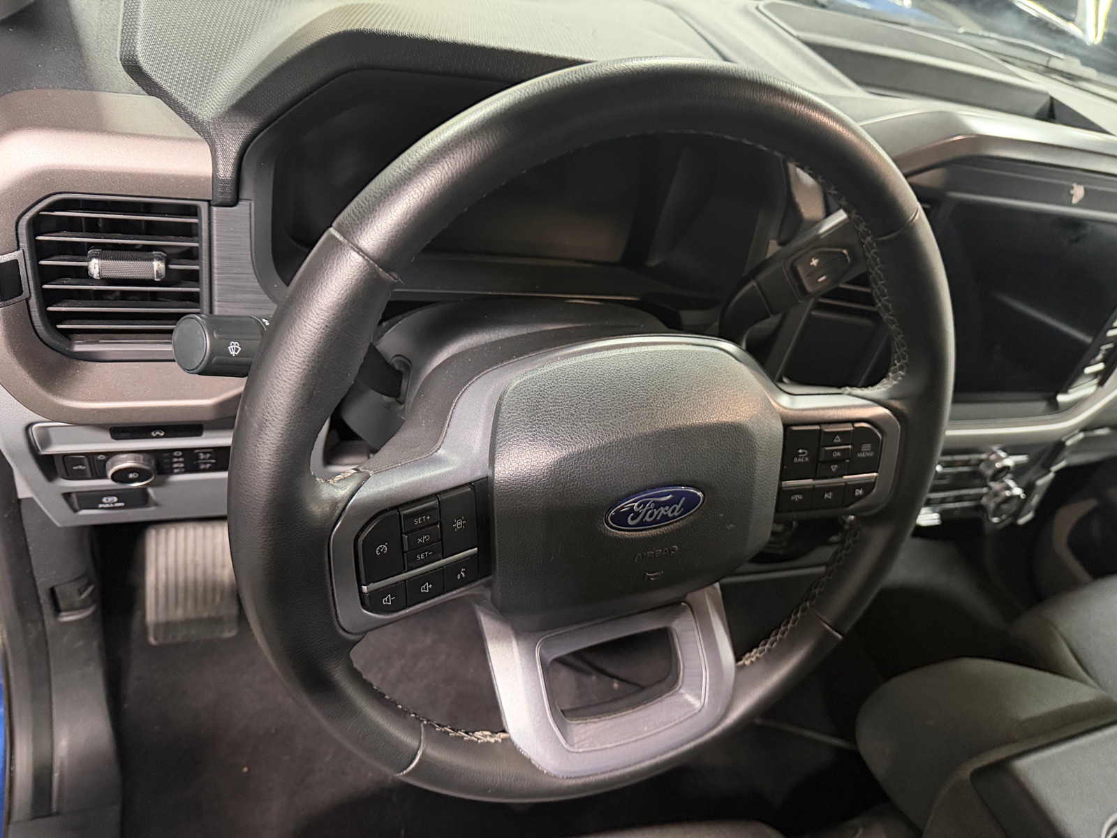 Thumbnail: 2025 Ford Econoline - 5