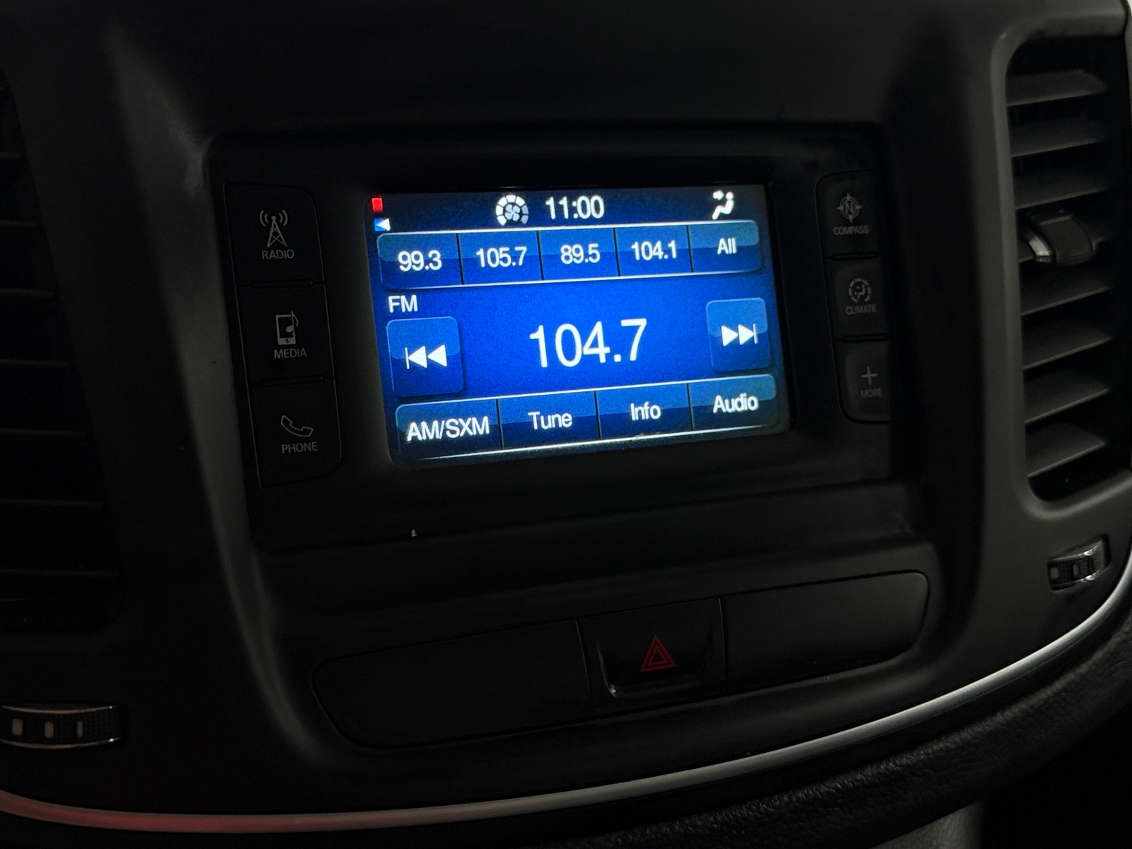 Thumbnail: 2015 Chrysler 200 - 4