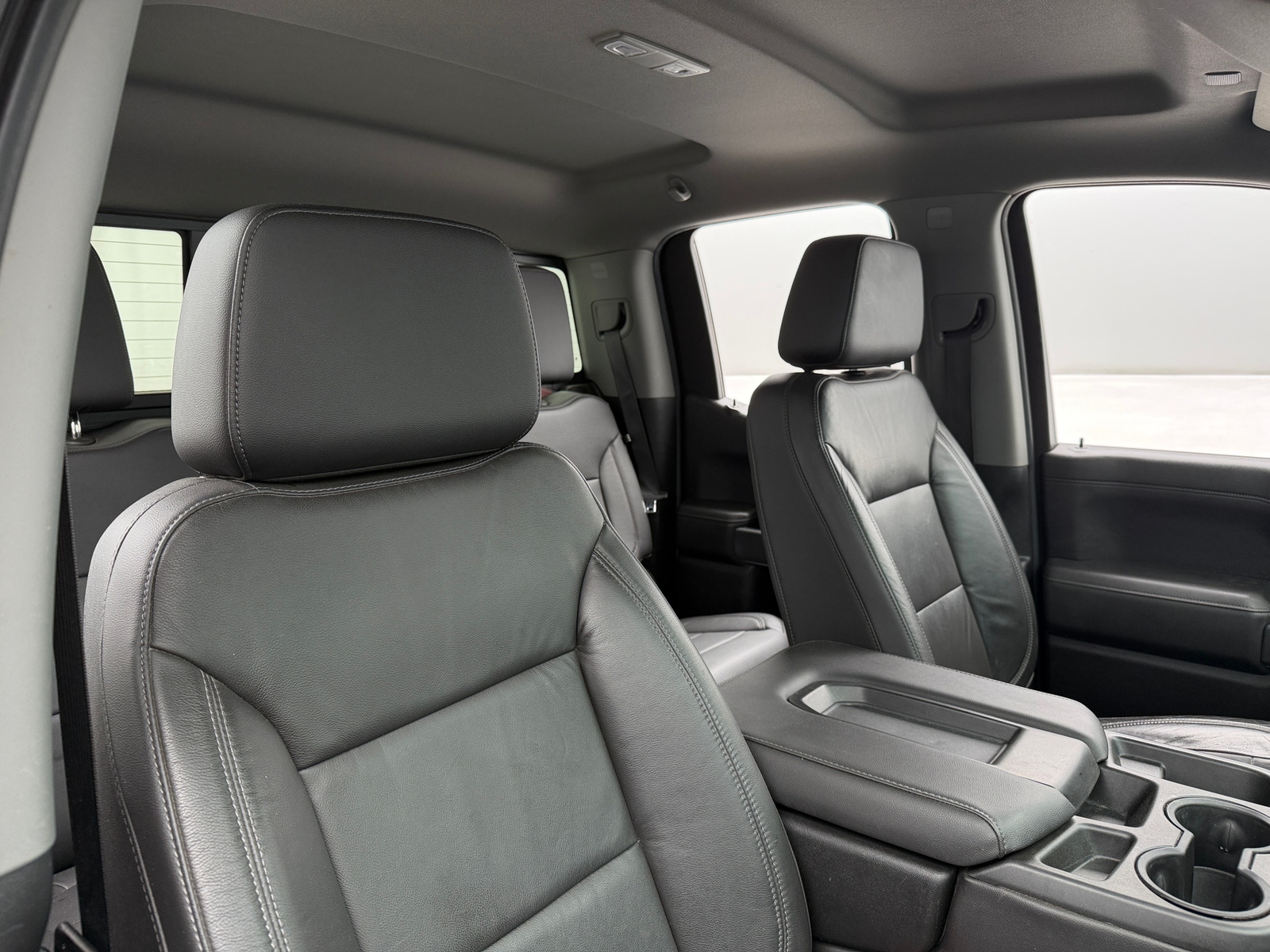 Thumbnail: 2020 Chevrolet Silverado 1500 - 2
