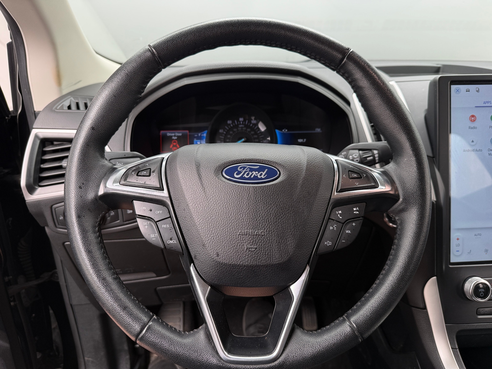 Thumbnail: 2024 Ford Edge - 4