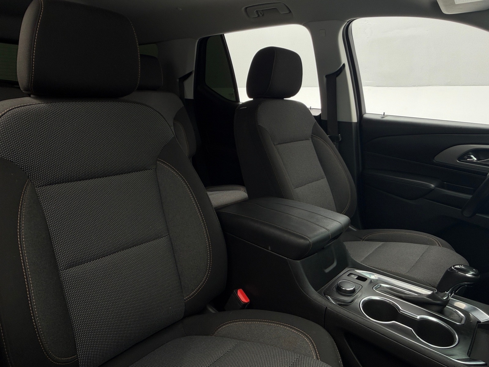 Thumbnail: 2018 Chevrolet Traverse - 2