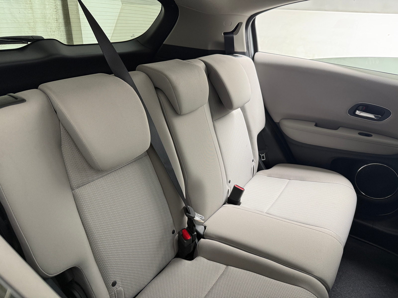 Thumbnail: 2016 Honda HR-V - 6