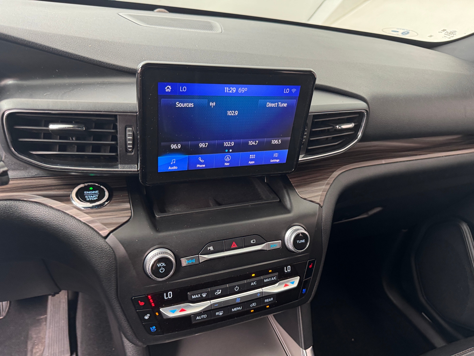 Thumbnail: 2020 Ford Explorer - 3