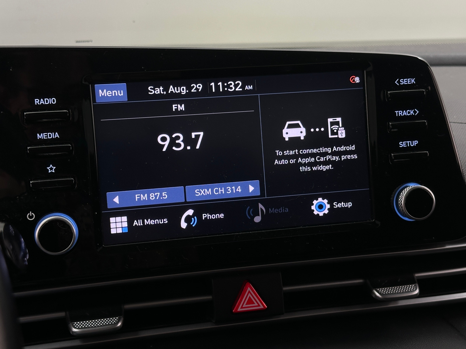 Thumbnail: 2021 Hyundai Elantra - 4