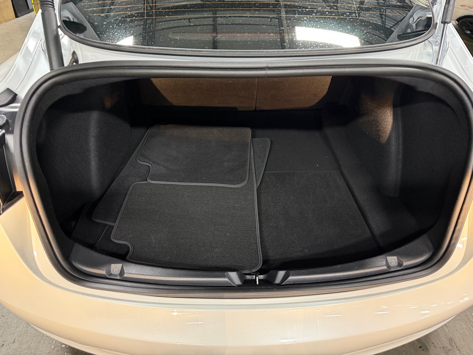 Thumbnail: 2023 Tesla Model 3 - 6