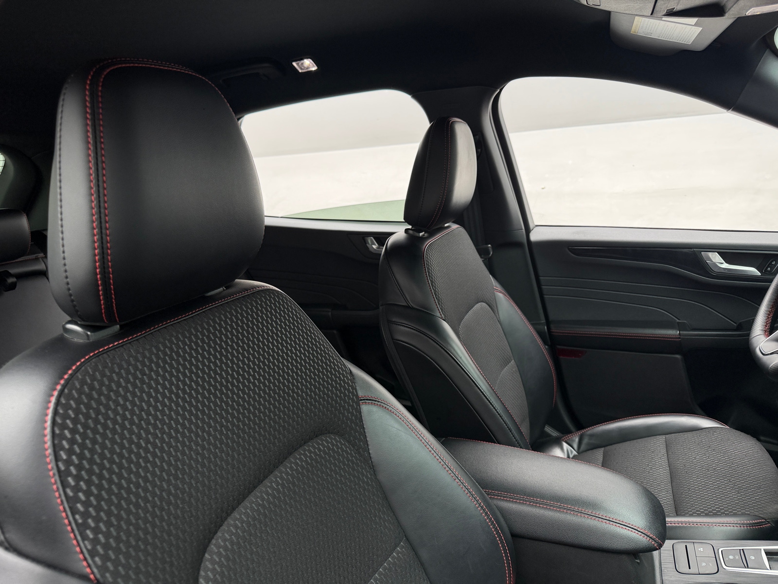 Thumbnail: 2025 Ford Escape - 2