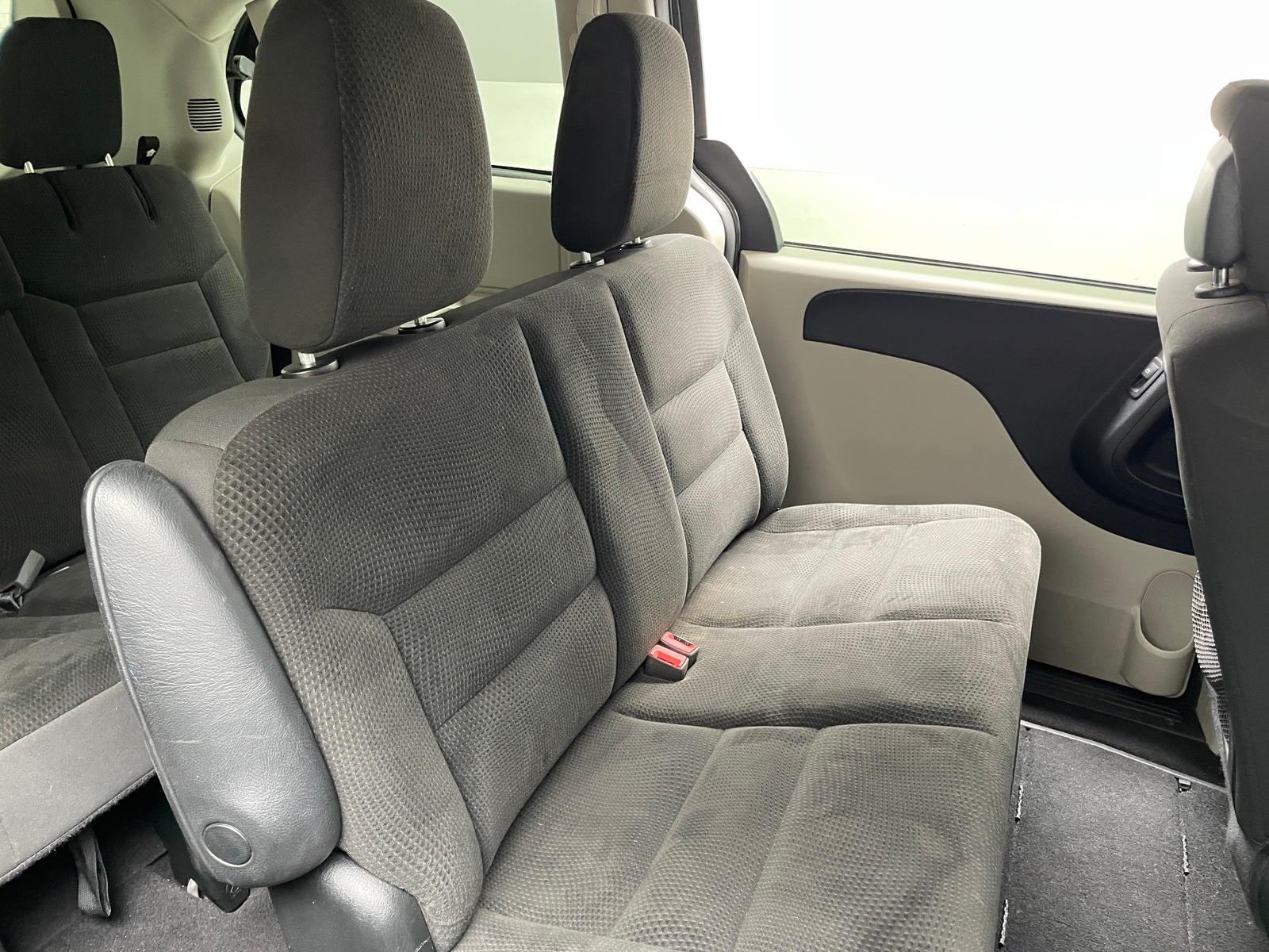 Thumbnail: 2018 Dodge Grand Caravan - 6