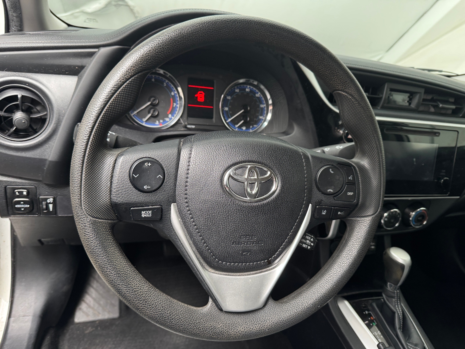 Thumbnail: 2018 Toyota Corolla - 5