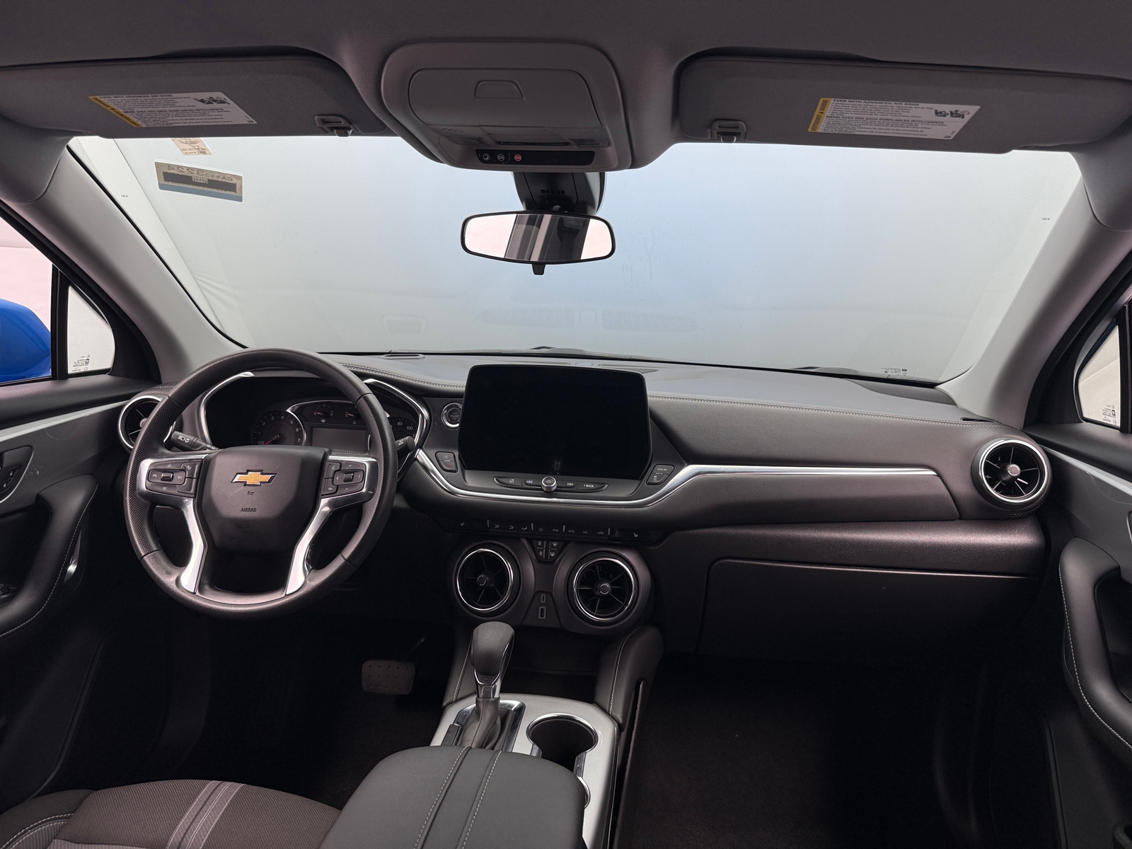 Thumbnail: 2026 Chevrolet Blazer - 3
