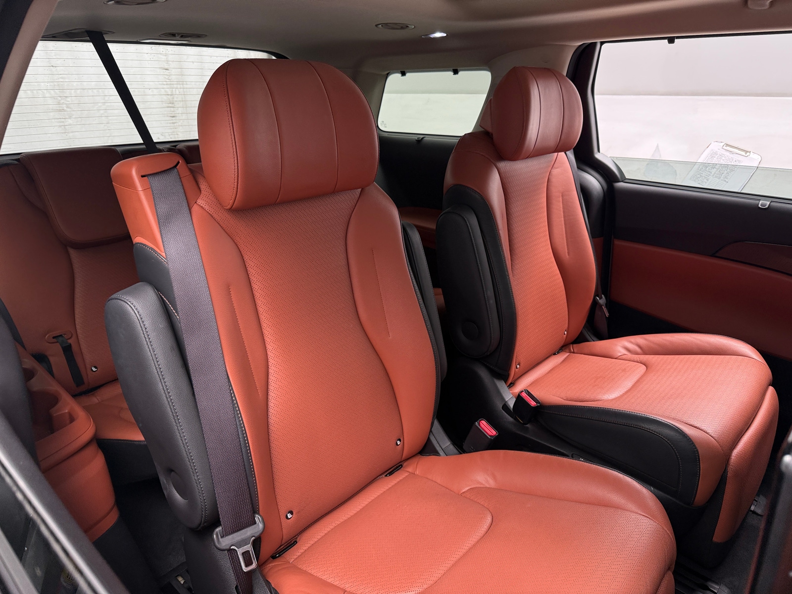 Thumbnail: 2022 Kia Carnival - 5