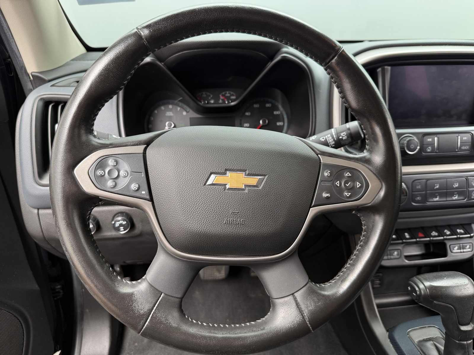 Thumbnail: 2021 Chevrolet Colorado - 4