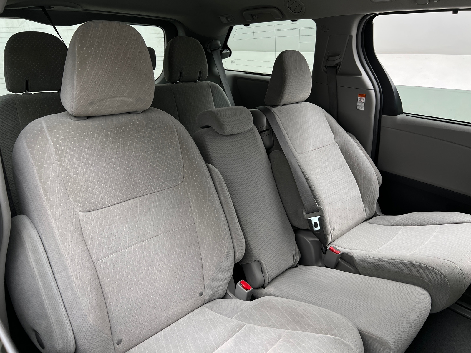 Thumbnail: 2019 Toyota Sienna - 6