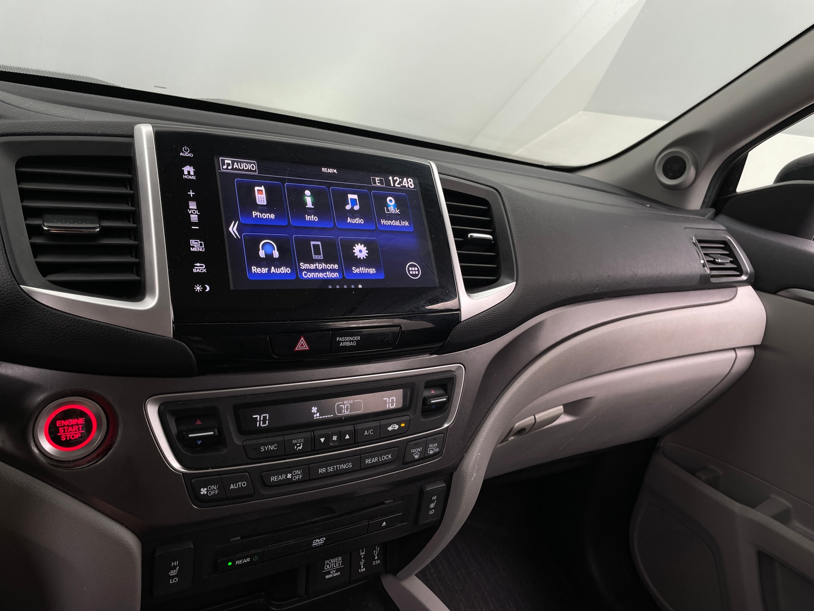 Thumbnail: 2018 Honda Pilot - 4