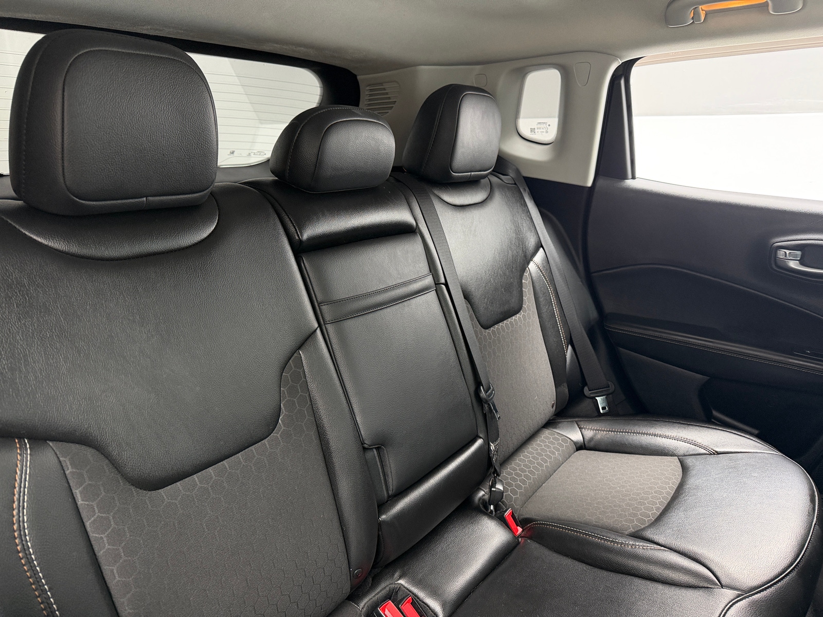 Thumbnail: 2020 Jeep Compass - 6