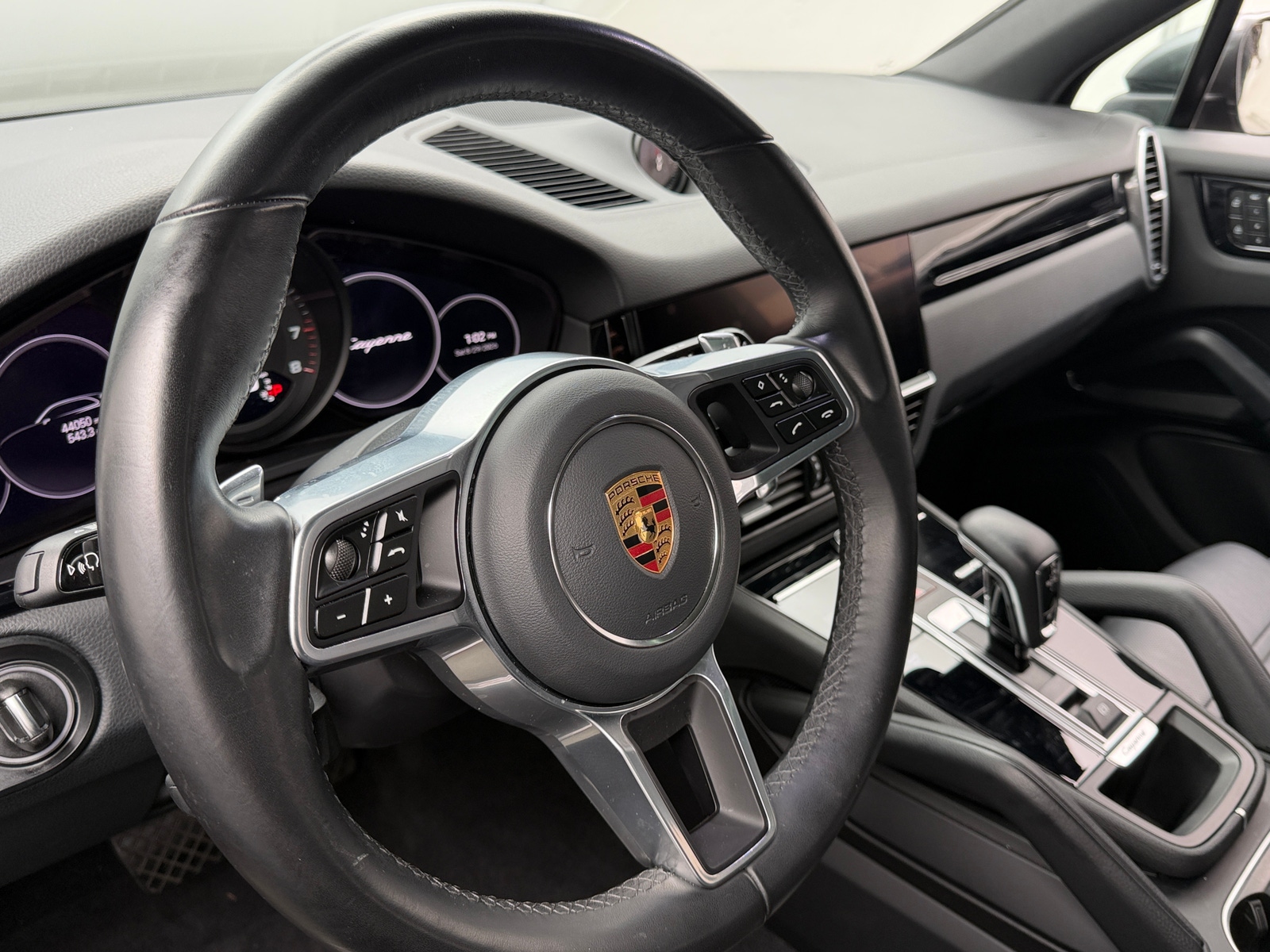Thumbnail: 2023 Porsche Cayenne - 4