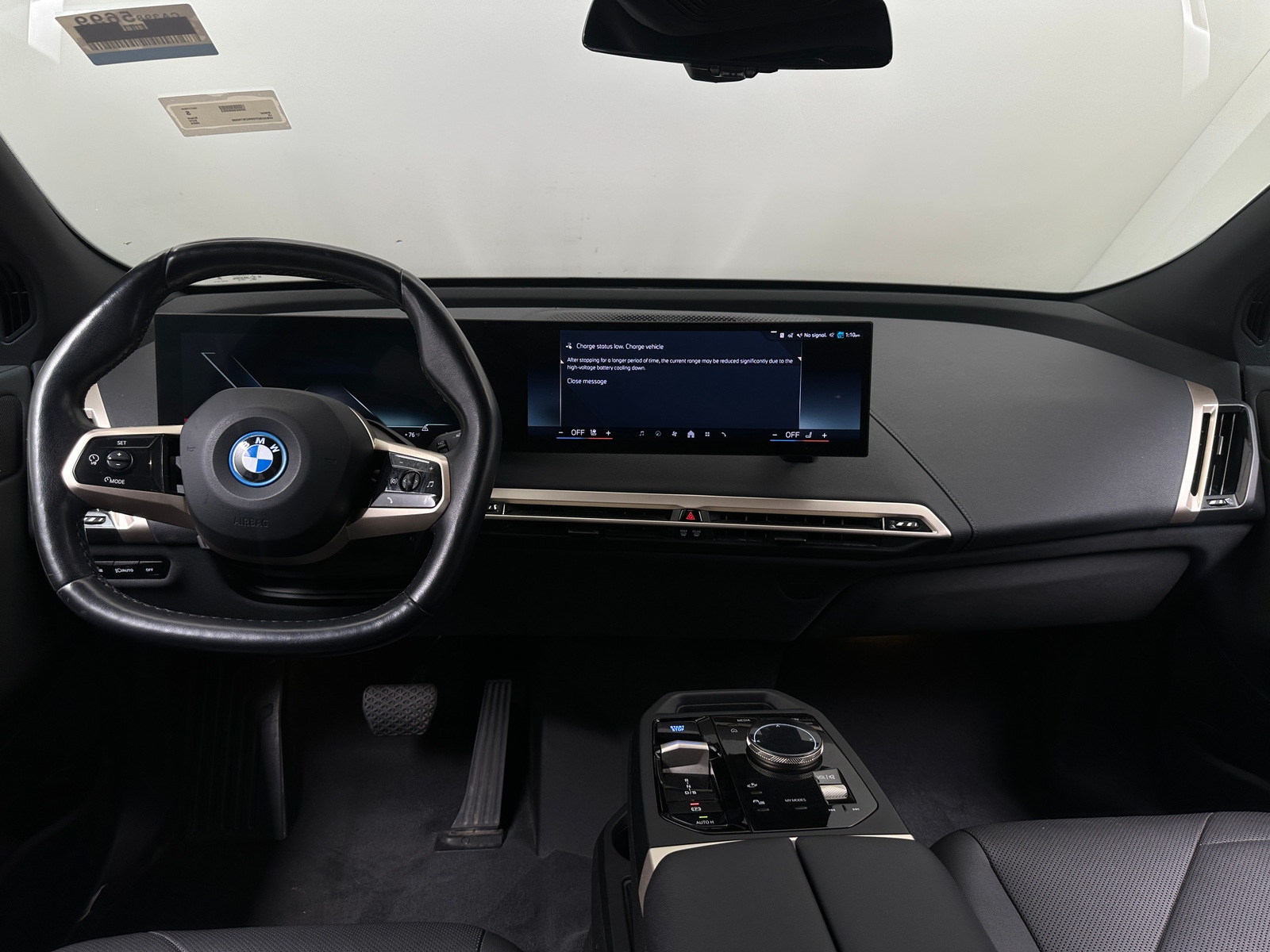 Thumbnail: 2024 BMW iX - 2