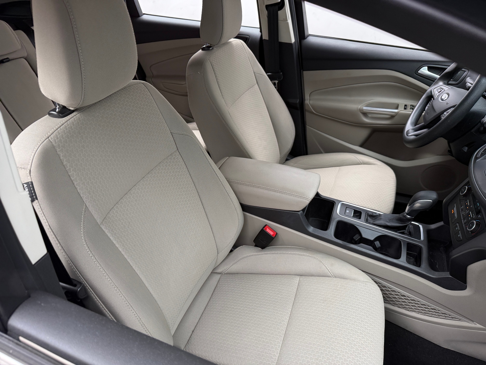 Thumbnail: 2019 Ford Escape - 2