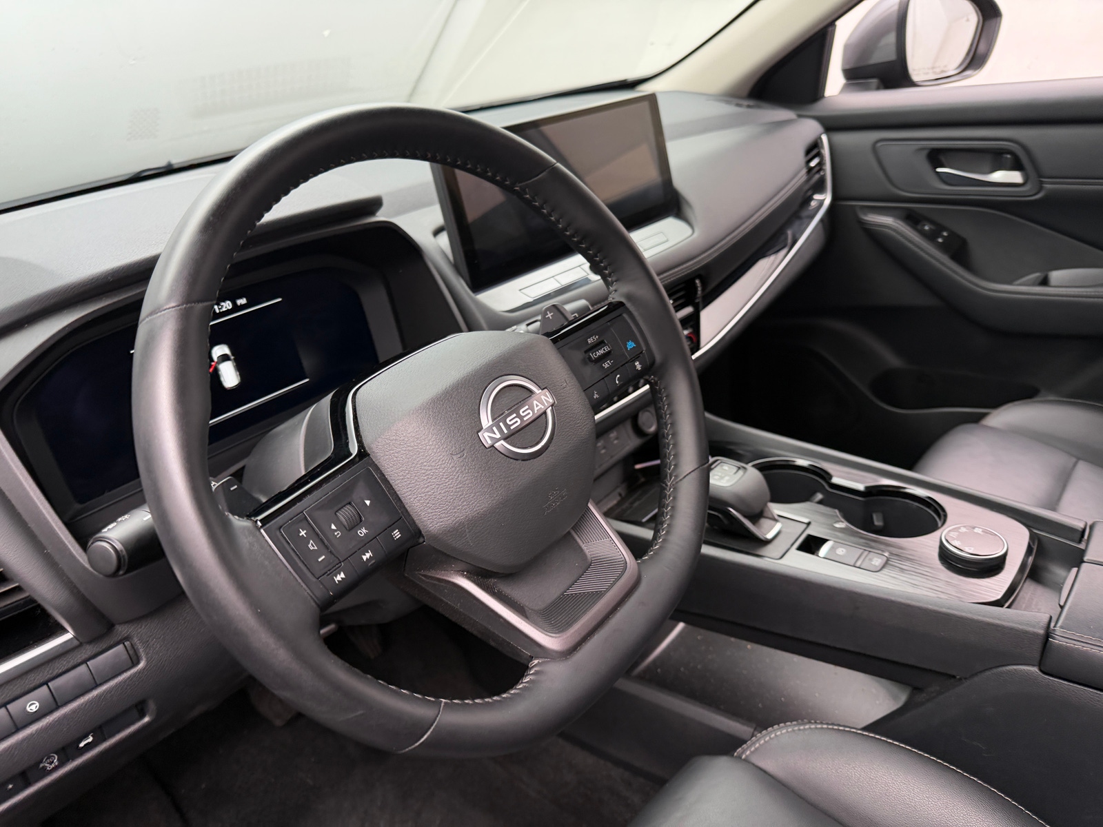 Thumbnail: 2026 Nissan Rogue - 4