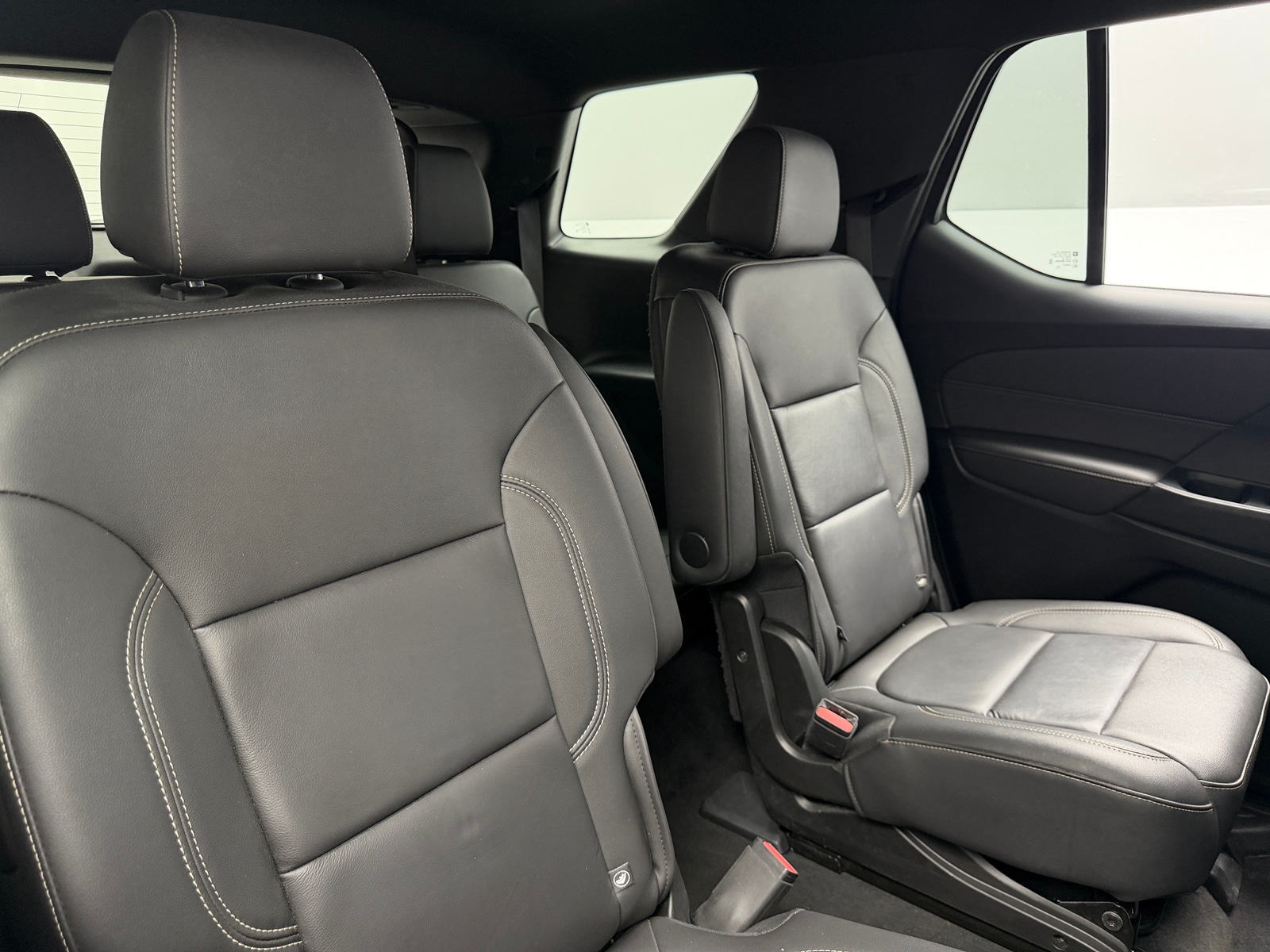 Thumbnail: 2023 Chevrolet Traverse - 5