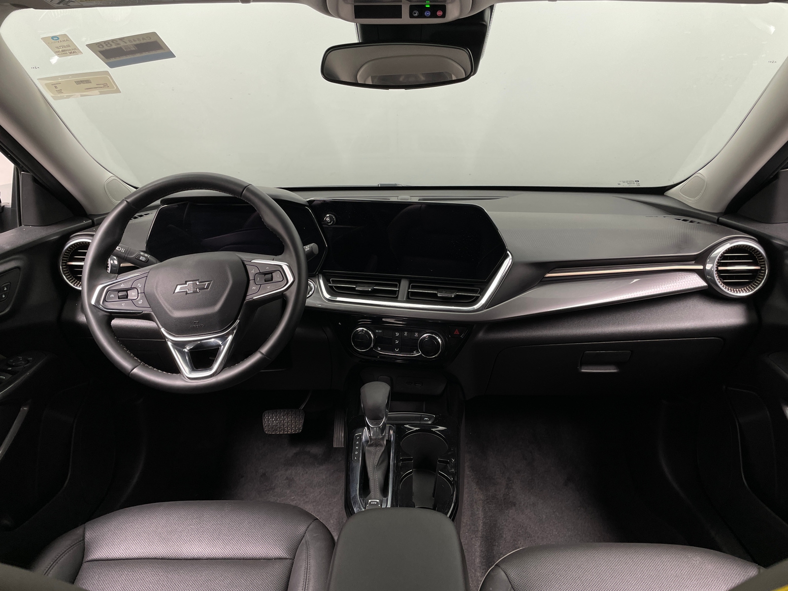 Thumbnail: 2025 Chevrolet Trax - 2