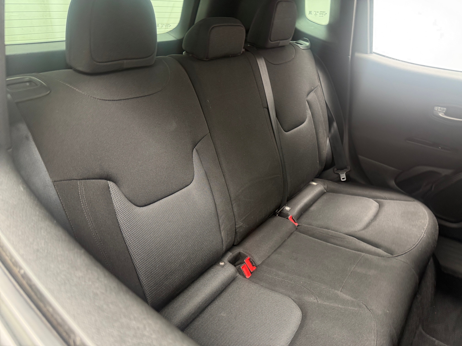 Thumbnail: 2021 Jeep Renegade - 6
