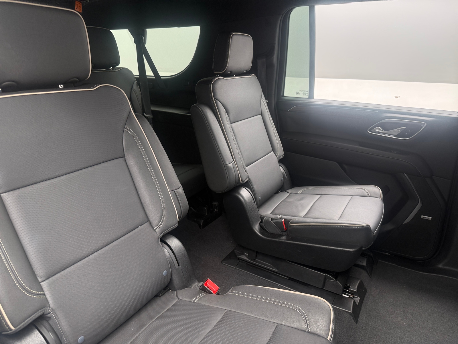 Thumbnail: 2024 Chevrolet Suburban - 5