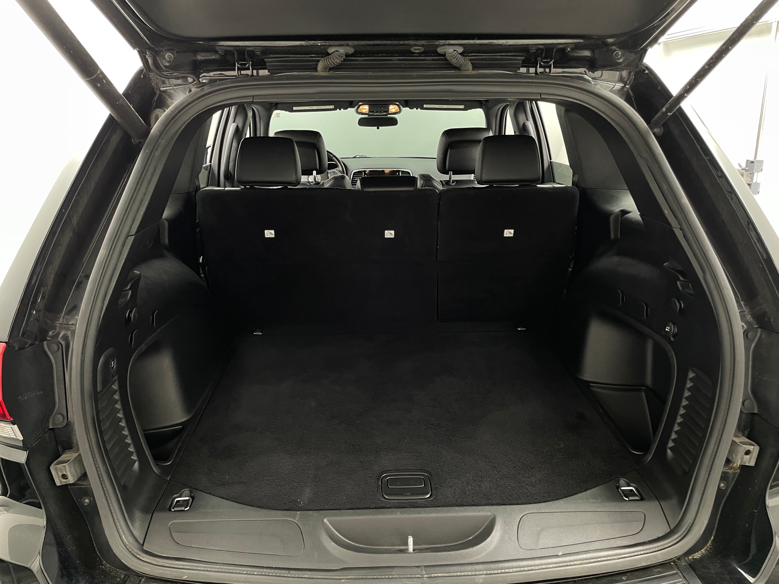 Thumbnail: 2021 Jeep Grand Cherokee - 6