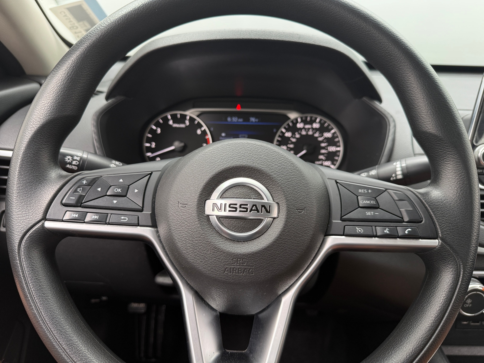 Thumbnail: 2019 Nissan Altima - 5