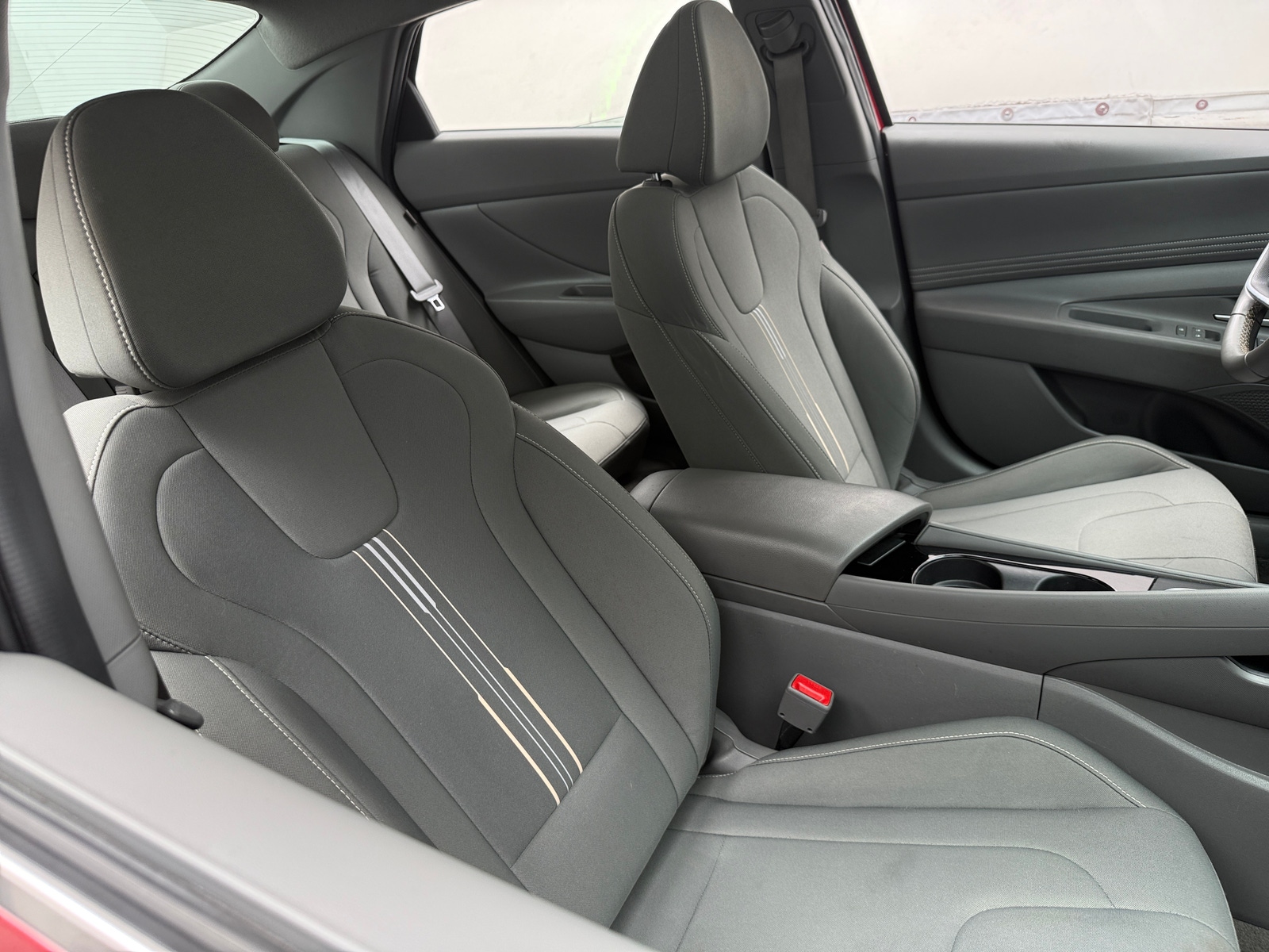Thumbnail: 2025 Hyundai Elantra - 2