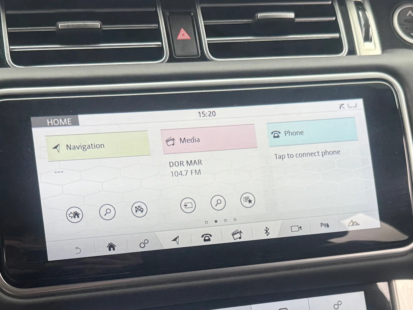 Thumbnail: 2020 Land Rover Range Rover - 4