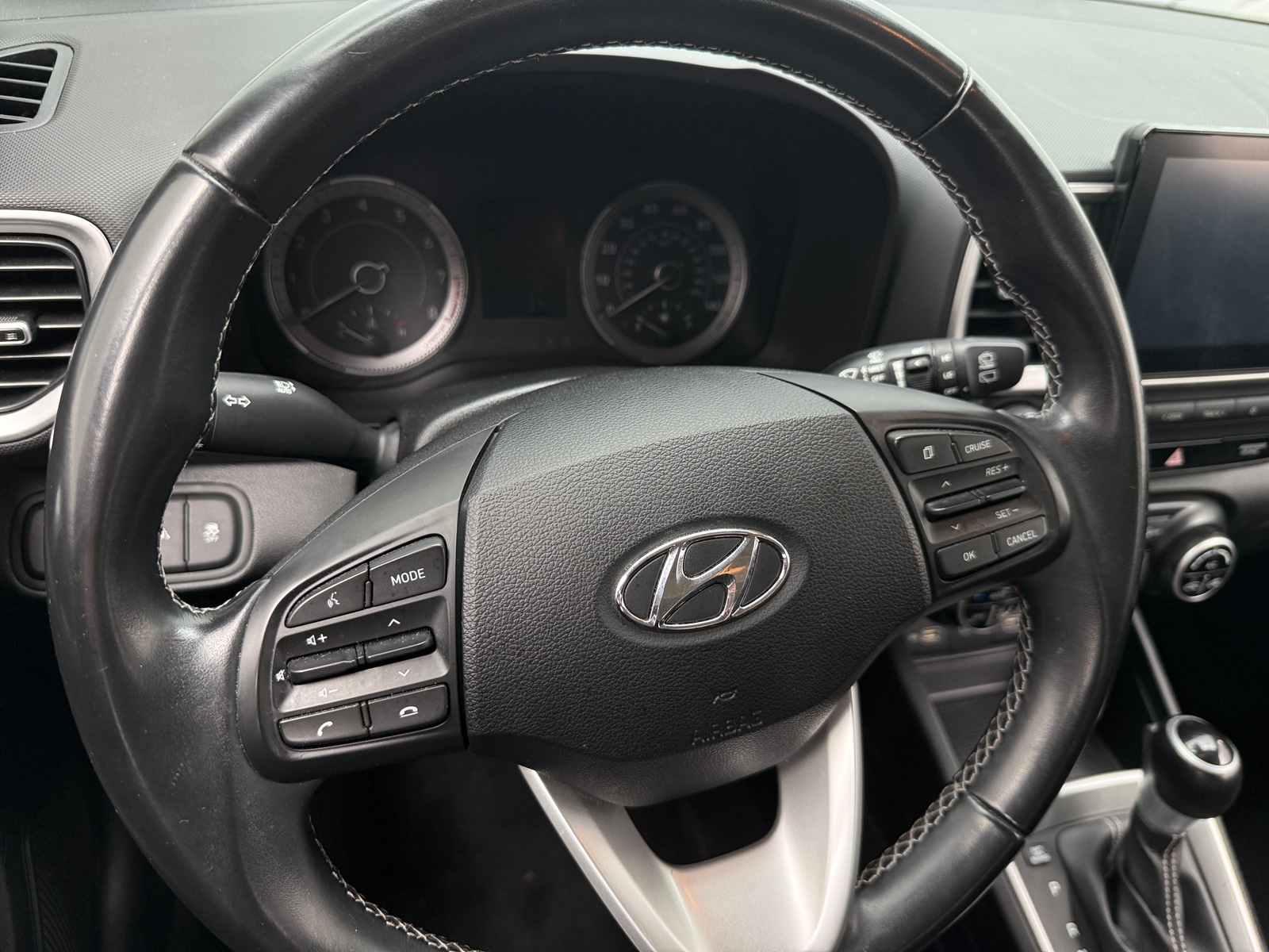 Thumbnail: 2022 Hyundai Venue - 5
