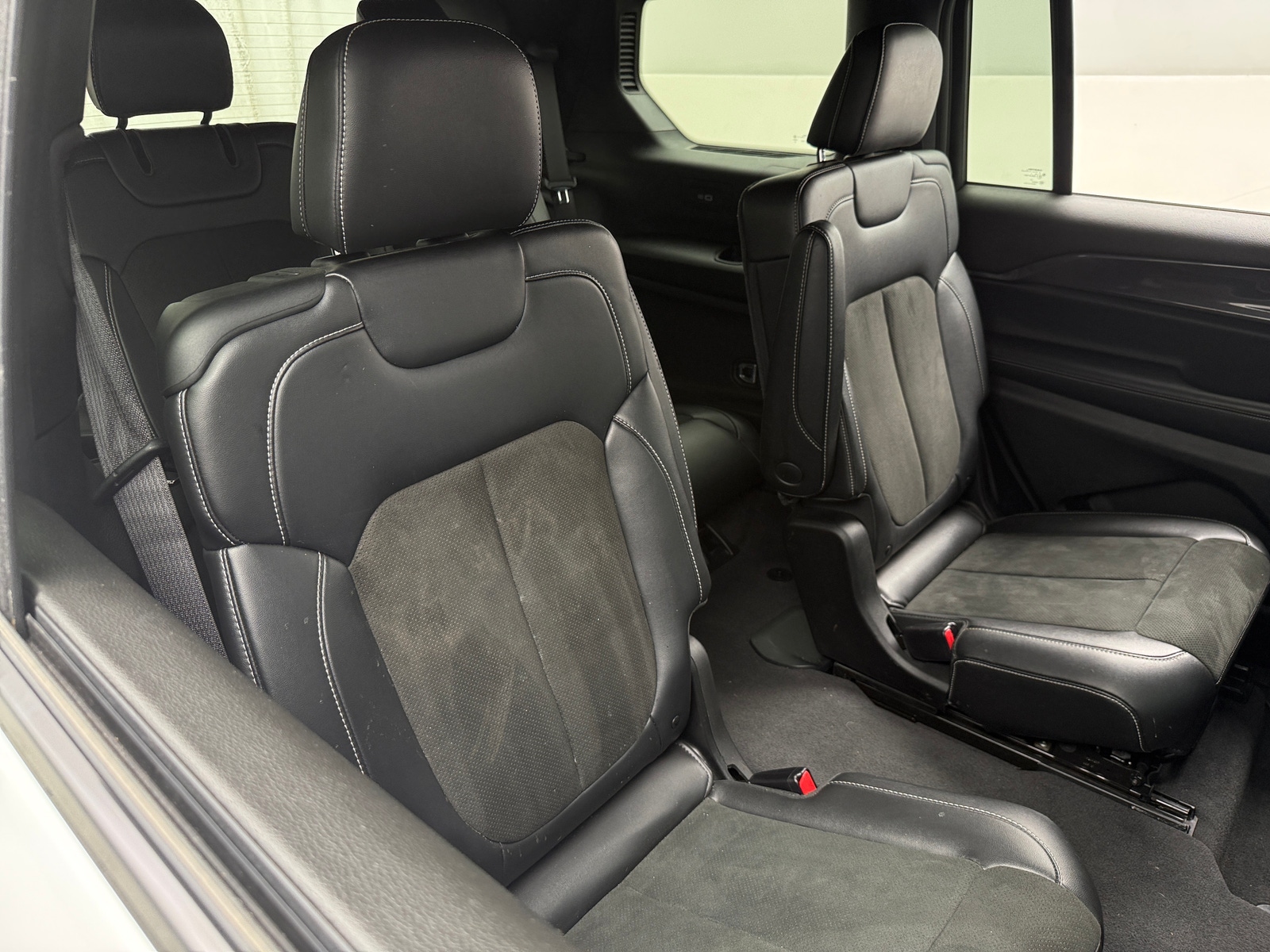 Thumbnail: 2021 Jeep Grand Cherokee L - 5