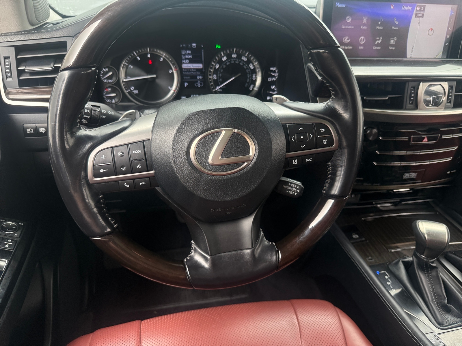 Thumbnail: 2021 Lexus LX - 4