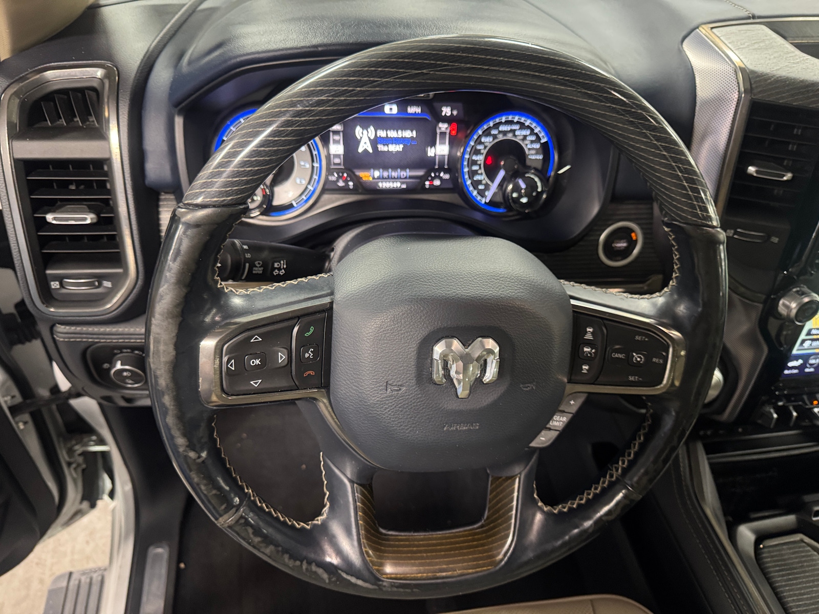Thumbnail: 2019 RAM 1500 - 4