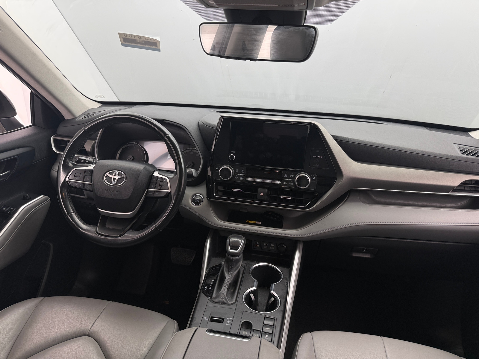 Thumbnail: 2023 Toyota Highlander - 2