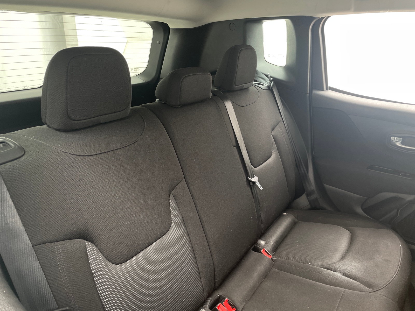 Thumbnail: 2021 Jeep Renegade - 6