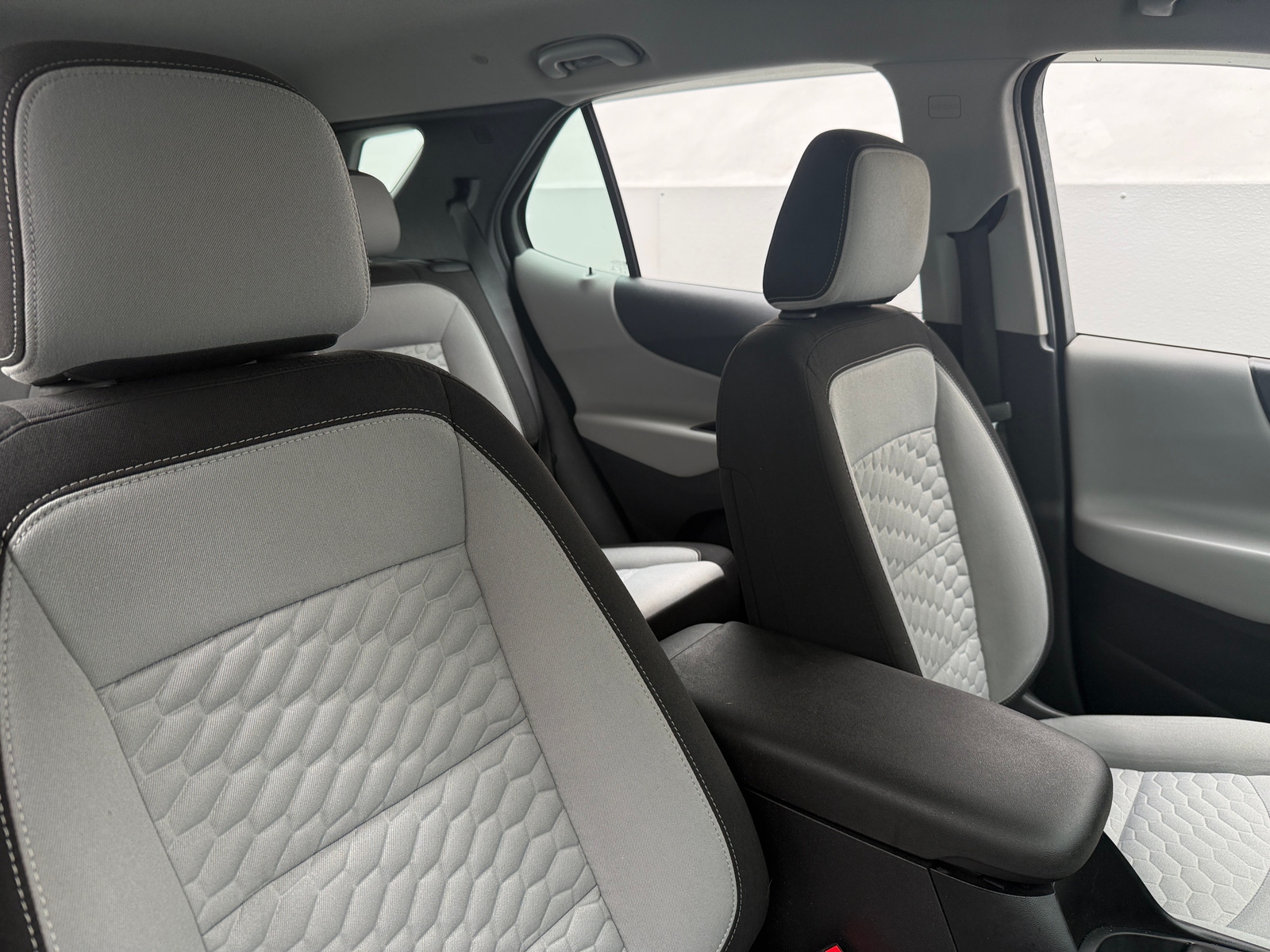 Thumbnail: 2018 Chevrolet Equinox - 2