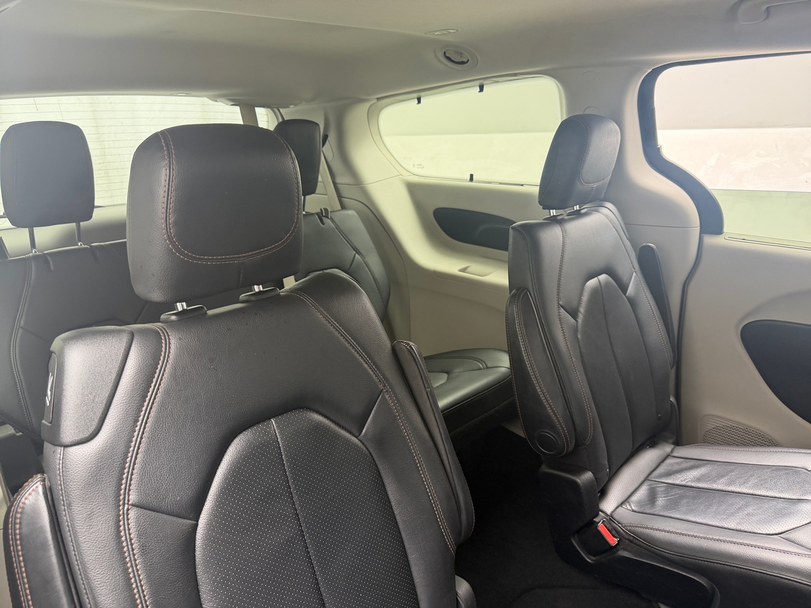 Thumbnail: 2020 Chrysler Pacifica - 5