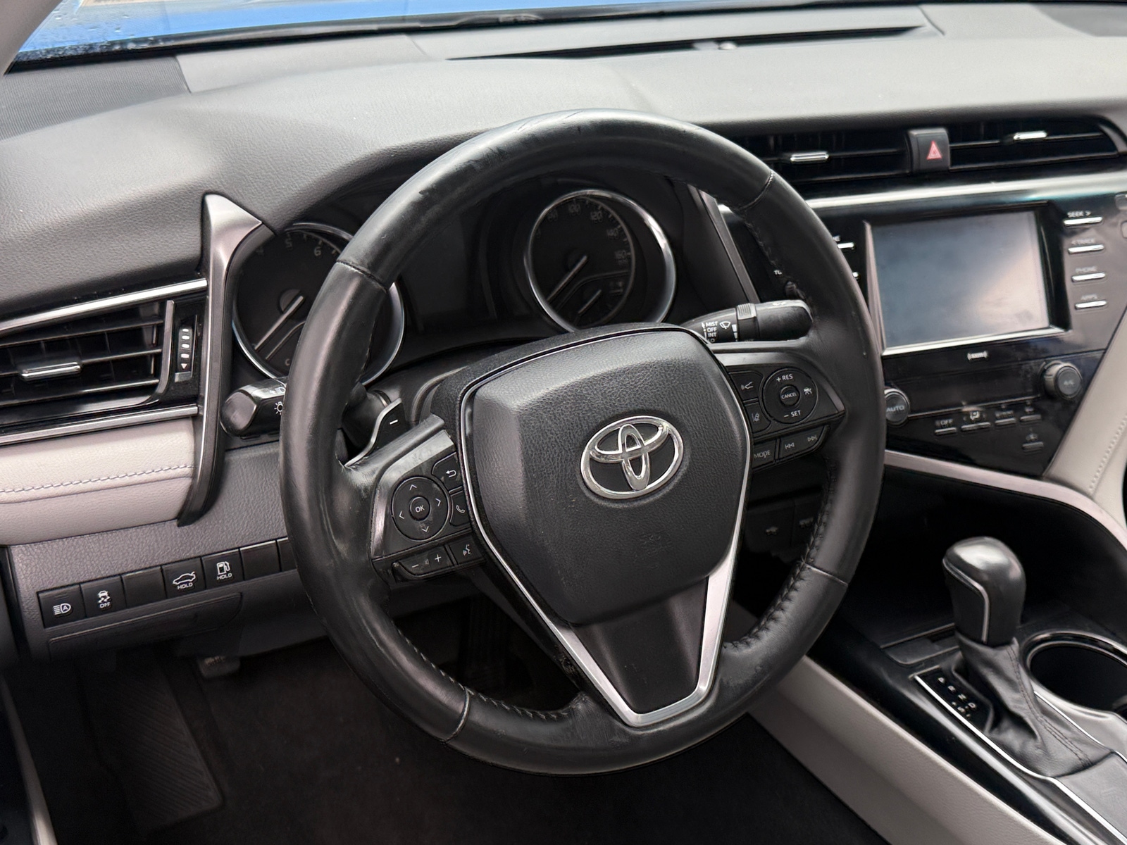 Thumbnail: 2020 Toyota Camry - 4