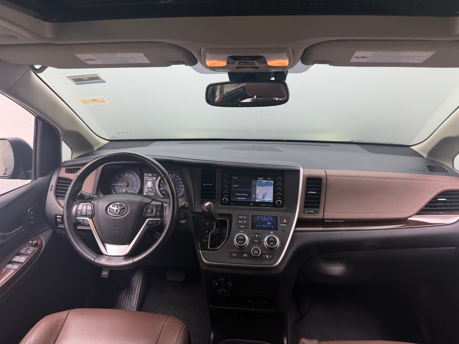 Thumbnail: 2020 Toyota Sienna - 2