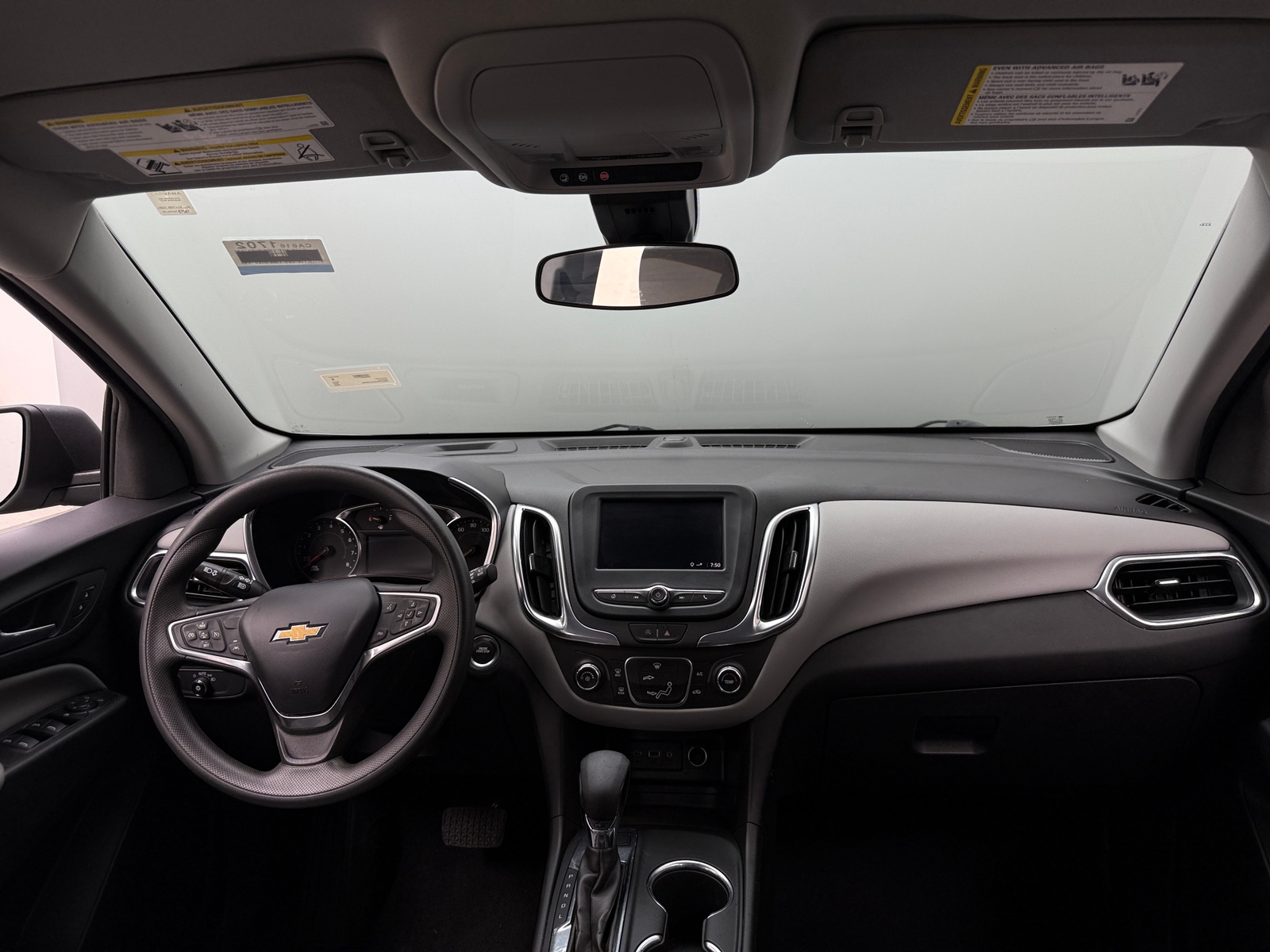 Thumbnail: 2023 Chevrolet Equinox - 3