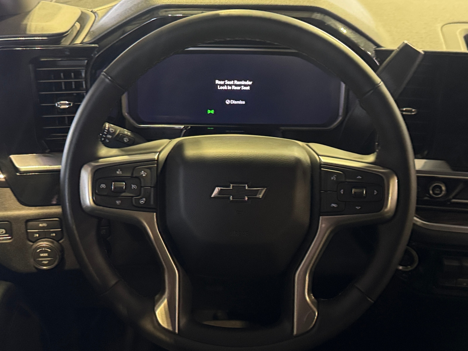 Thumbnail: 2026 Chevrolet Silverado 1500 - 5