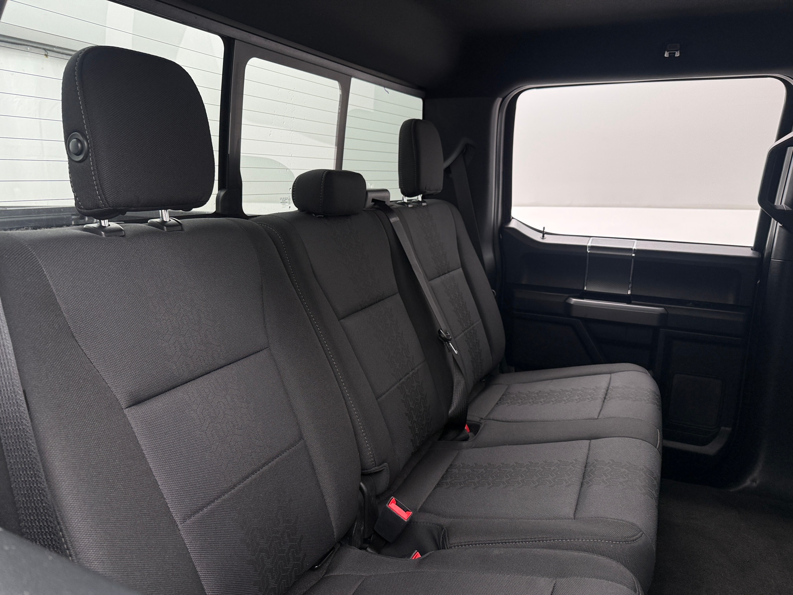 Thumbnail: 2019 Ford Econoline - 6