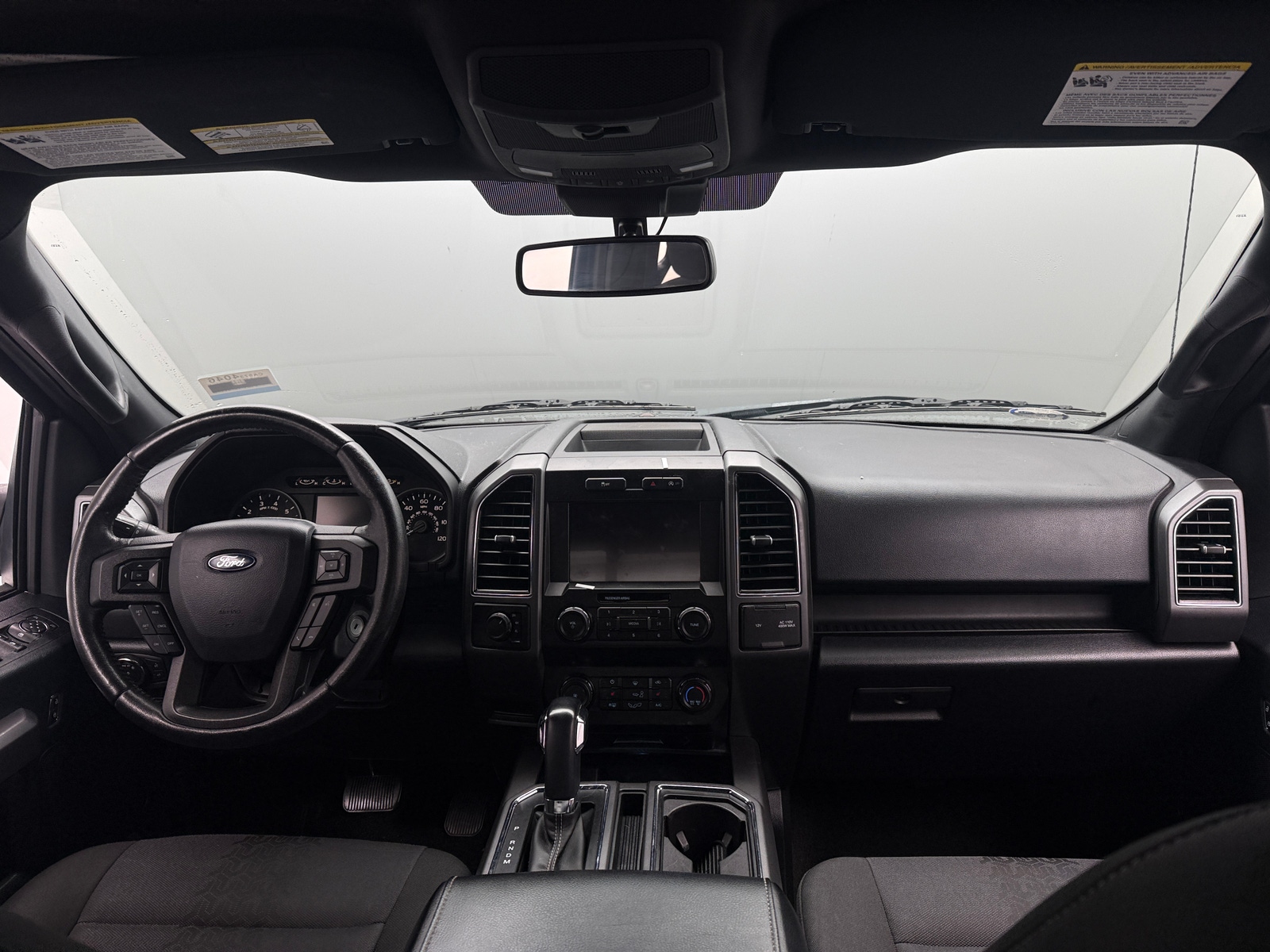 Thumbnail: 2019 Ford Econoline - 3