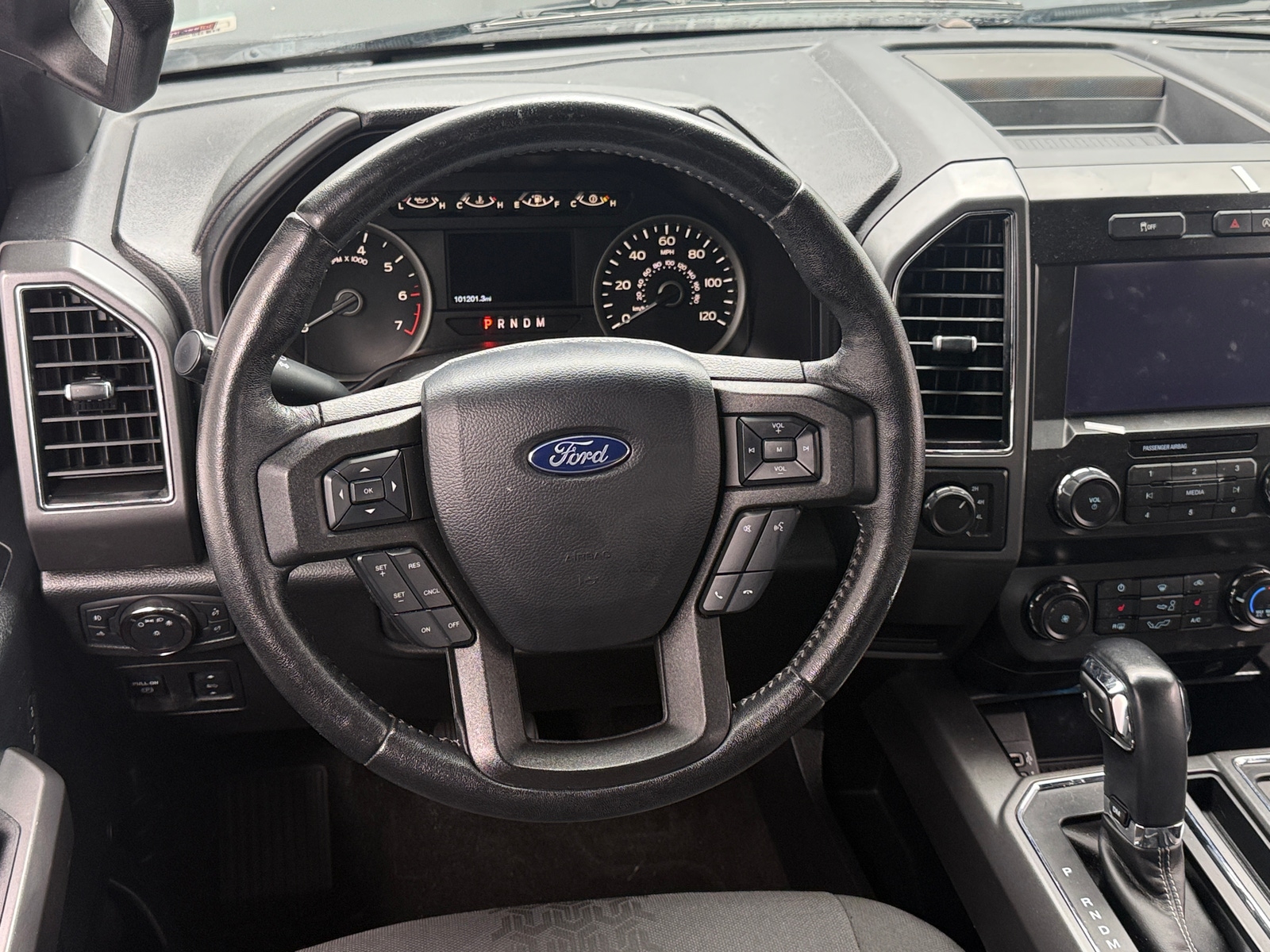 Thumbnail: 2019 Ford Econoline - 5